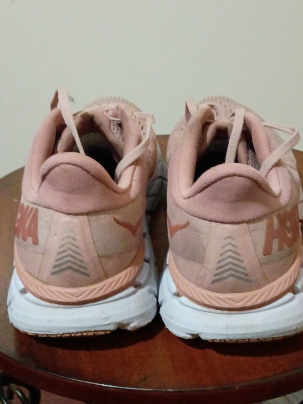 Hoka One One Clifton 7 Women's Sneakers Women's Size 11B 1110509 Pale Mauve - Picture 10 of 15